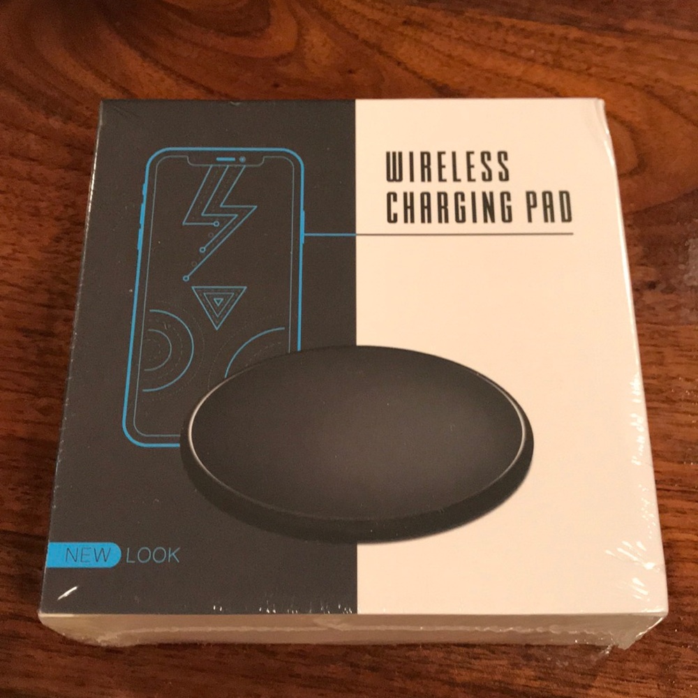 Wireless phone charger